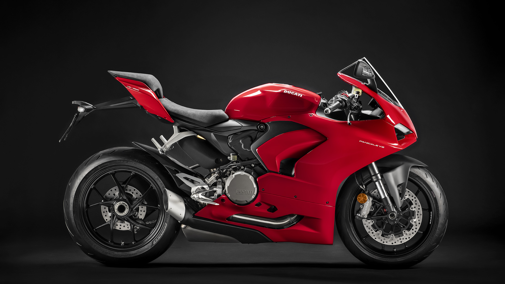 Panigale-V2-Red-MY20-01-gallery-1920x1080-1.jpg